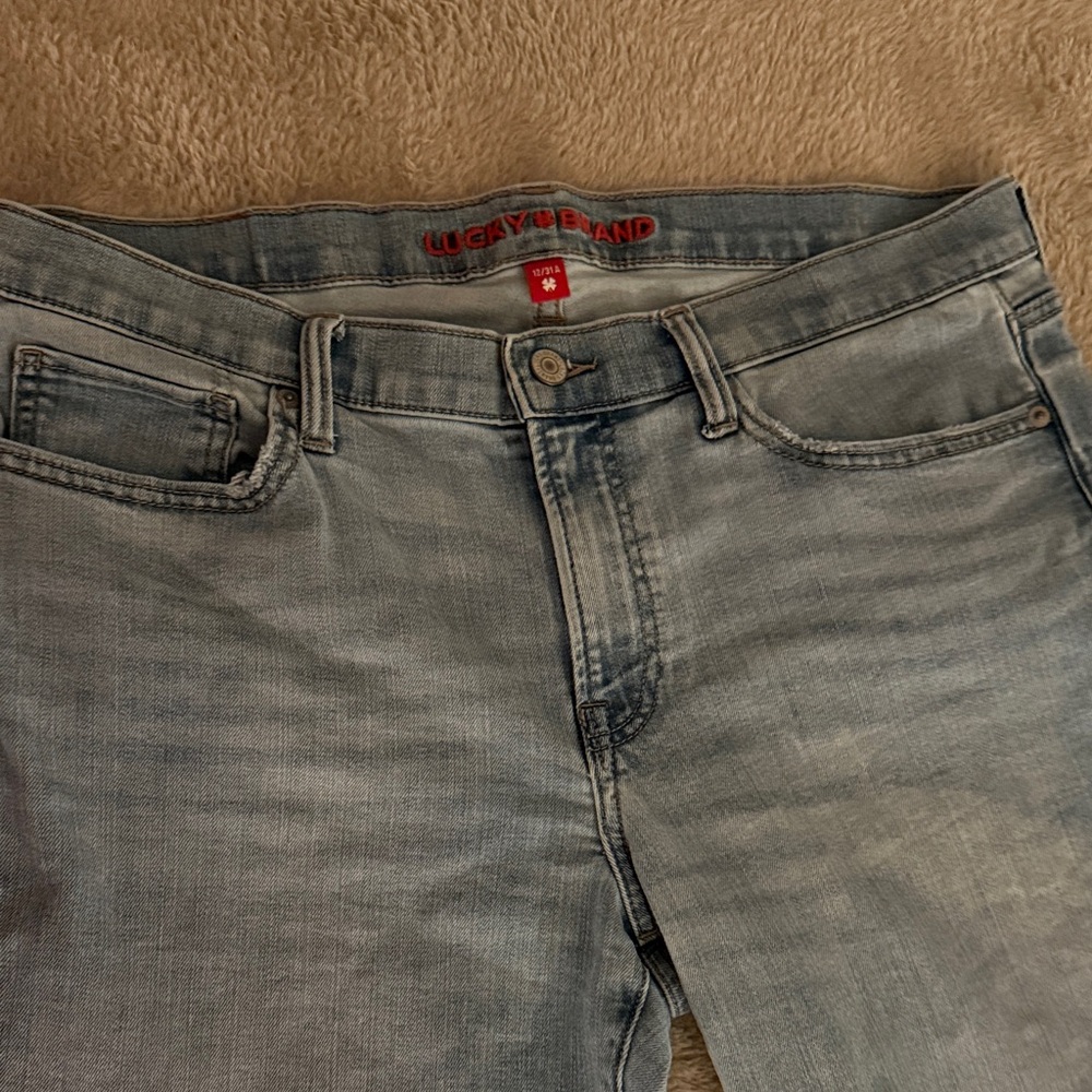 Lucky Brand Women's Faded Denim Straight Leg Jeans
